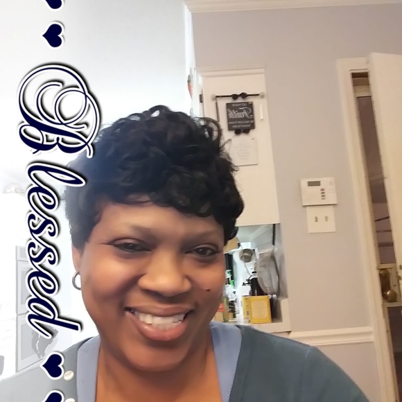 Meet your Posher, Teresa - Picture 1 of 1